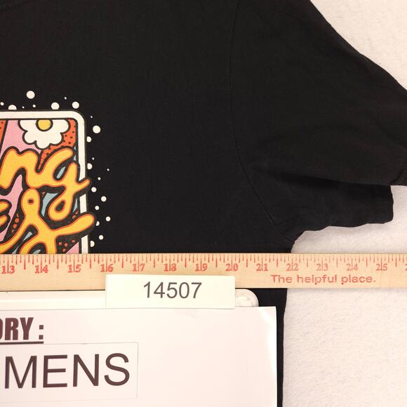 Rolling Stones Band Graphic Short Sleeve T Shirt Womens Size Large L Black - Picture 6 of 9